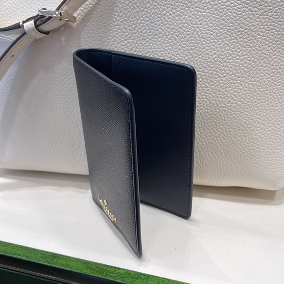 Kate Spade Madison Leather Passport Holder, Crush Proof, Black
NWT - Picture 9 of 16